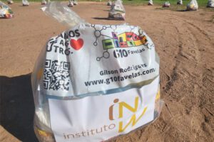Em Manaus, INW distribui cestas básicas a 75 famílias em vulnerabilidade